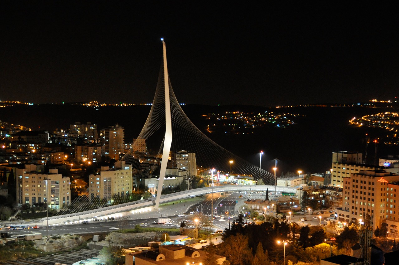 Jerusalem Chords Bridge at night