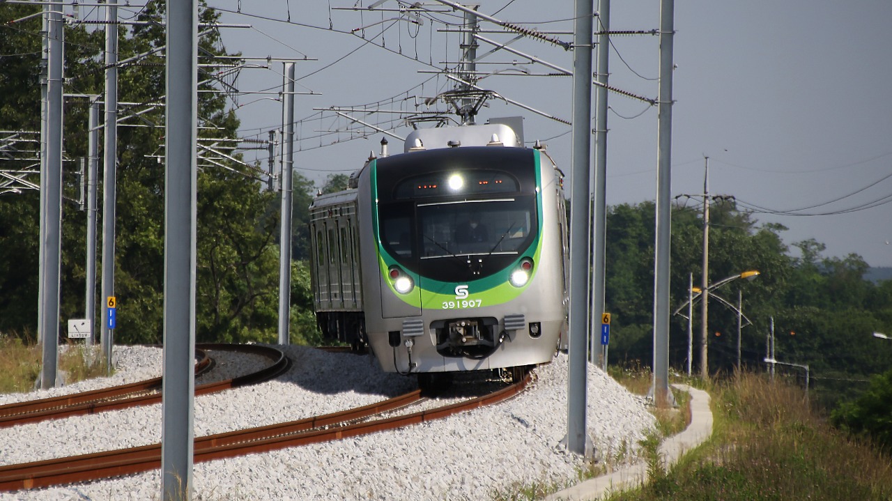 Seoul Metro Seohae Line train of Korail 391000-series cars heading to Siheung City Hall.