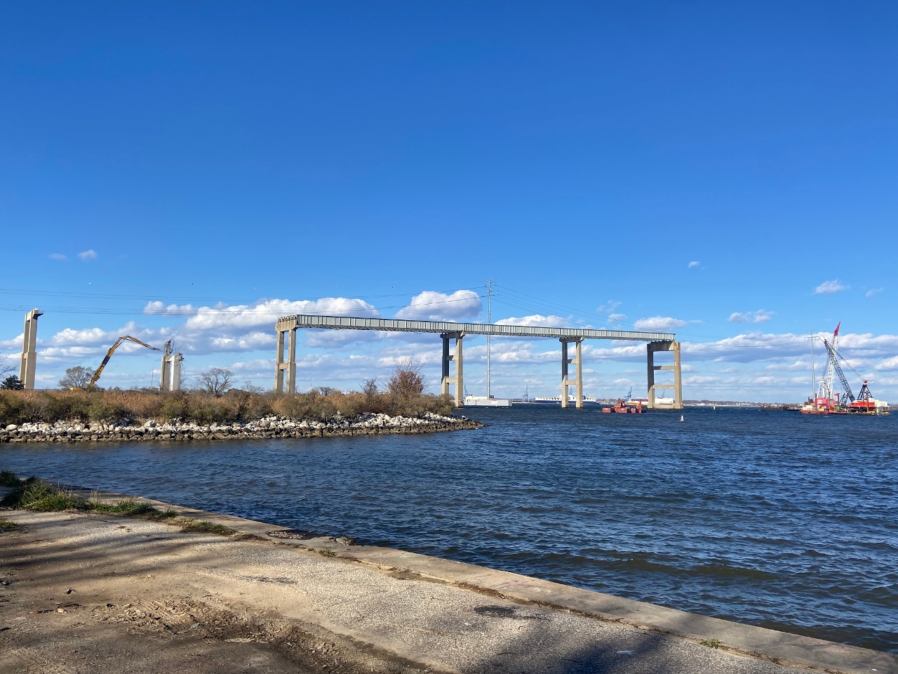 Francis Scott Key Bridge replacement construction as of November 16, 2025
