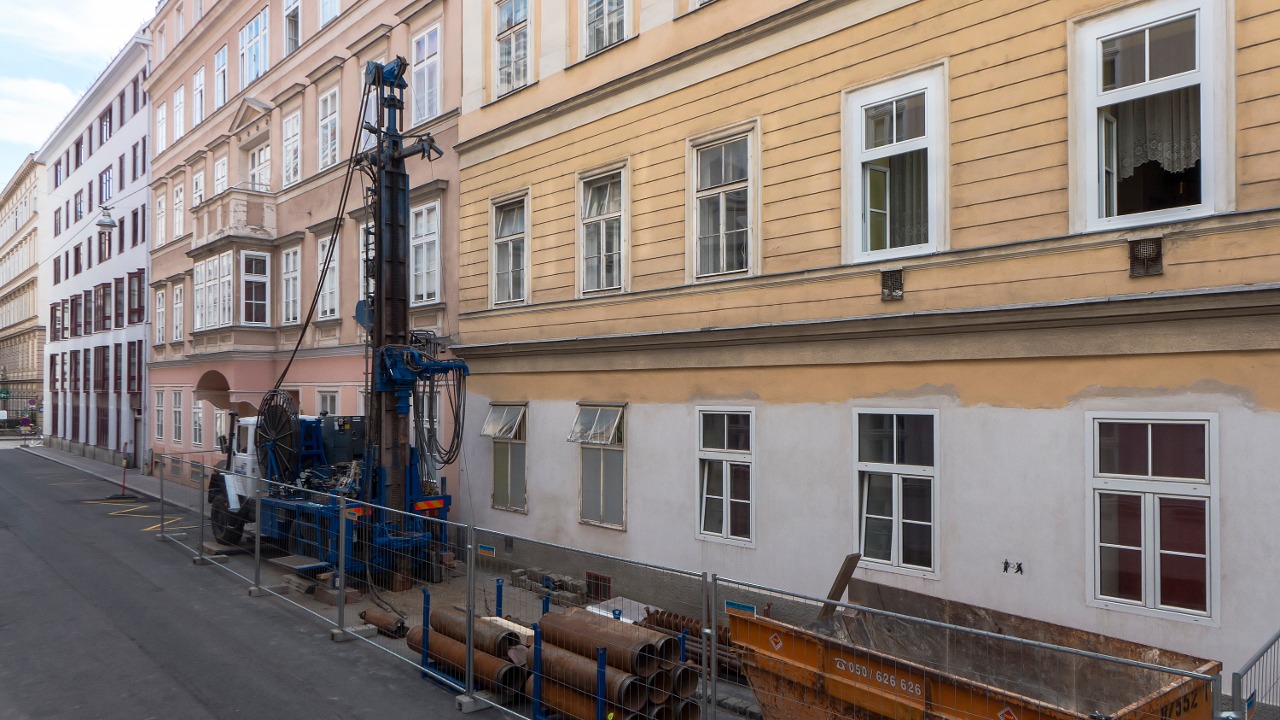 Probebohrung für die U-Bahn-Linie U5 in der Beethovengasse in Wien 9