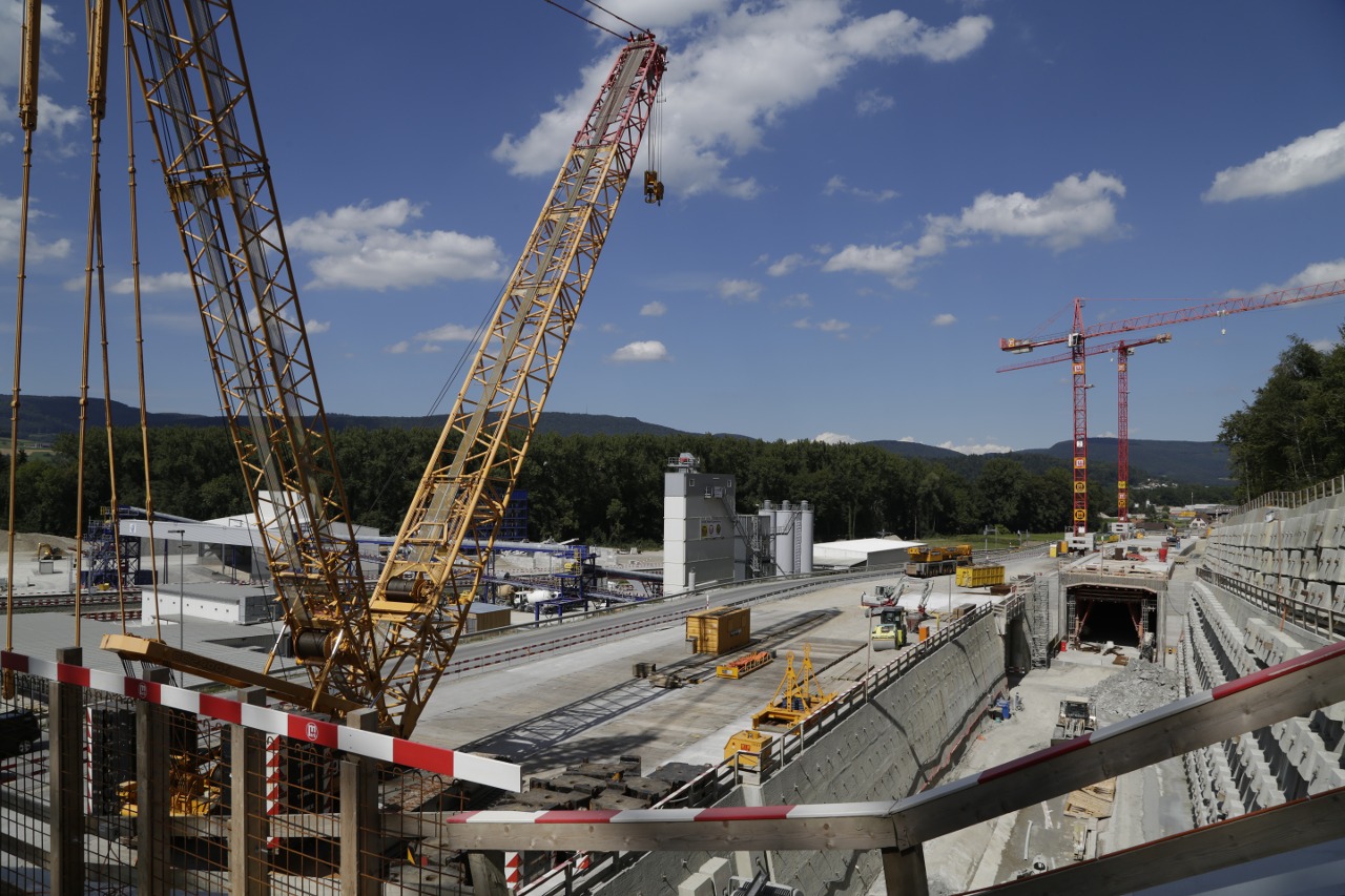 Impressionen von der Baustelle beim zukünftigen Tunnel Portal des Eppenbergtunnels bei Wörschnau.