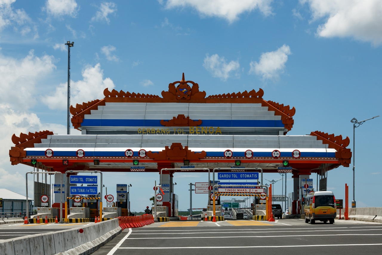 Benoa, Bali, Indonesia: Toll gate Benoa.