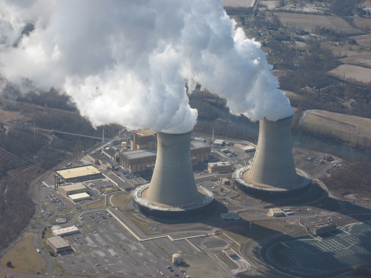 Aerial photo of nuclear power plant in Limerick, Pennsylvania