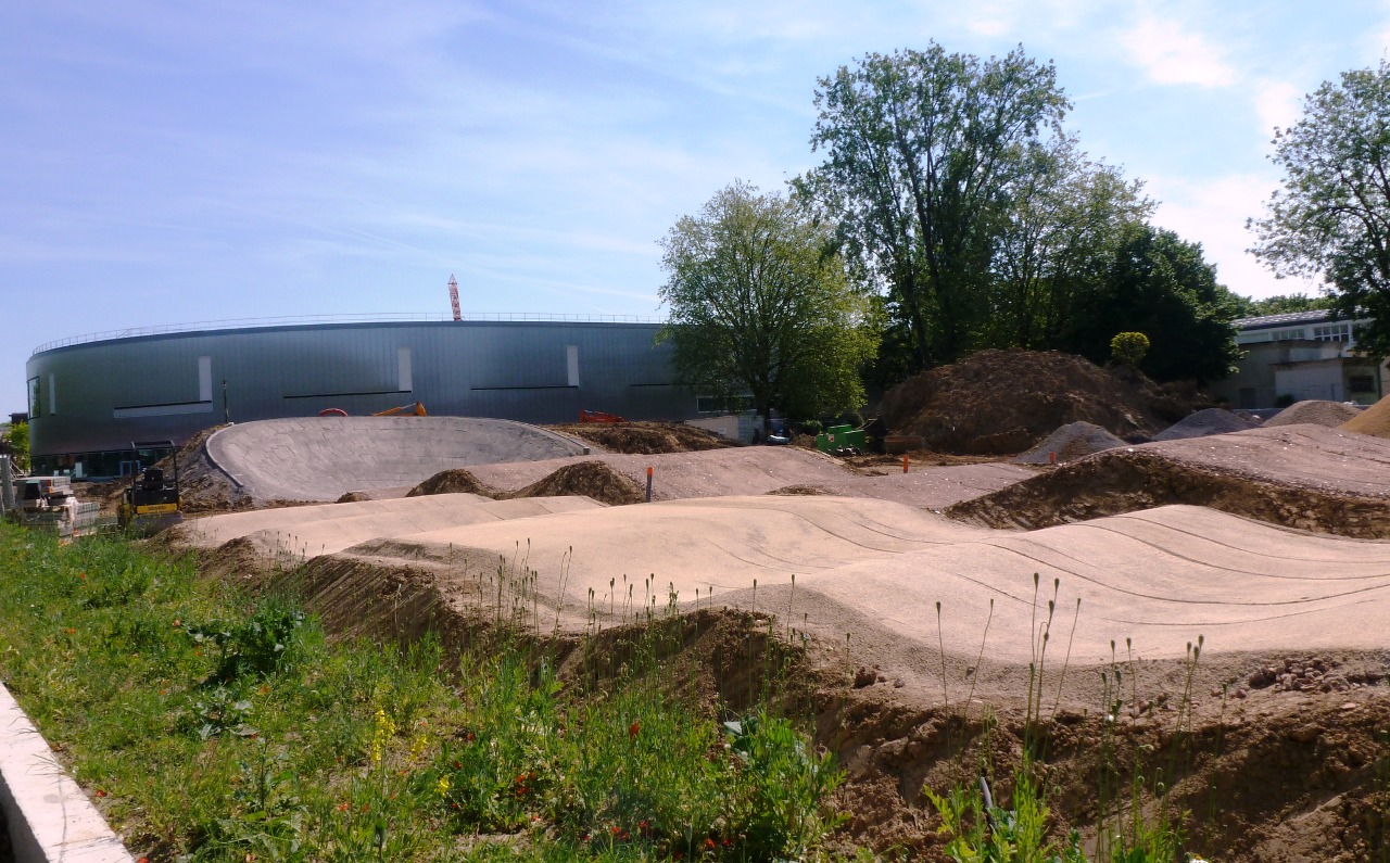 Vélodrome Couvert Régional Jean Stablinski in Roubaix, im Bau befindlich (Mai 2012)