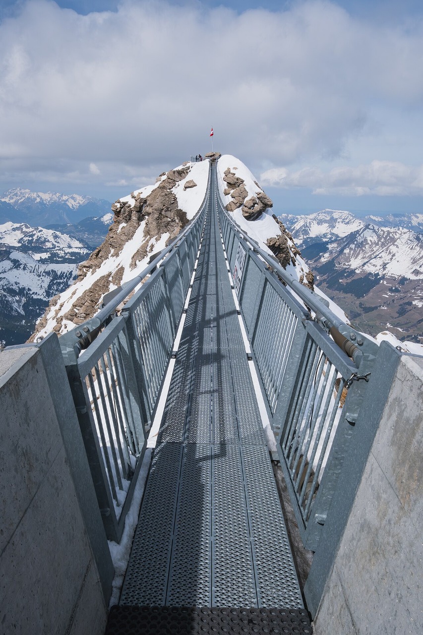 The Peak Walk footbridge leading to the summit of the Sex Rouge, Glacier 3000 resort, Canton of Vaud, Switzerland.