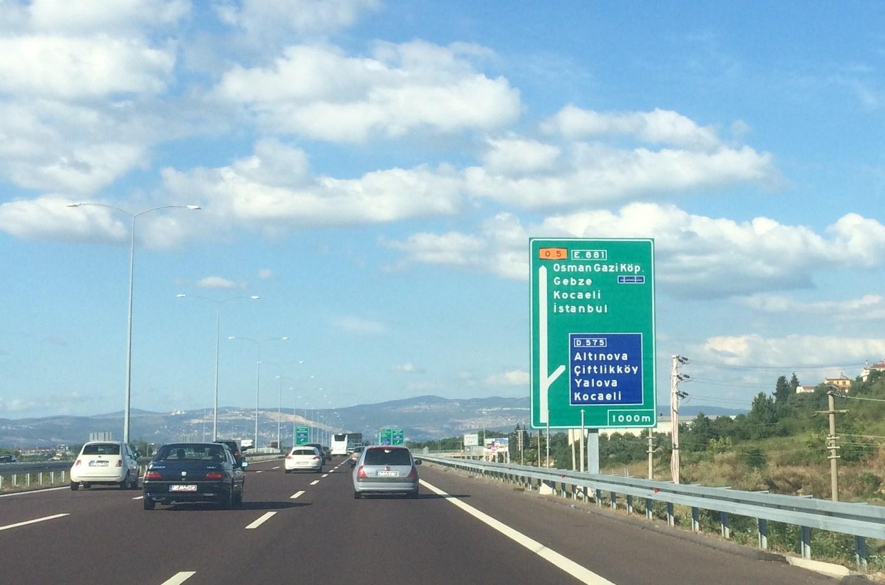To Osman Gazi Bridge from Altınova side