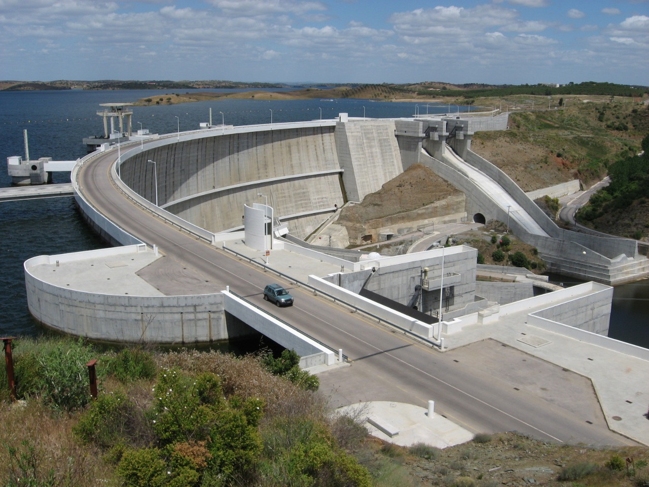 Alqueva dam in Portugal, may 2007