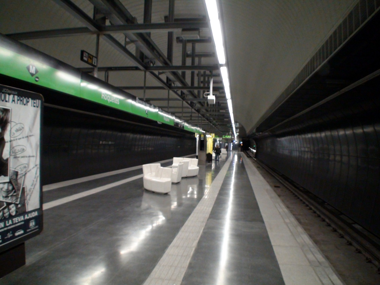 Estación de Roquetes. Línea 3. Barcelona. España.