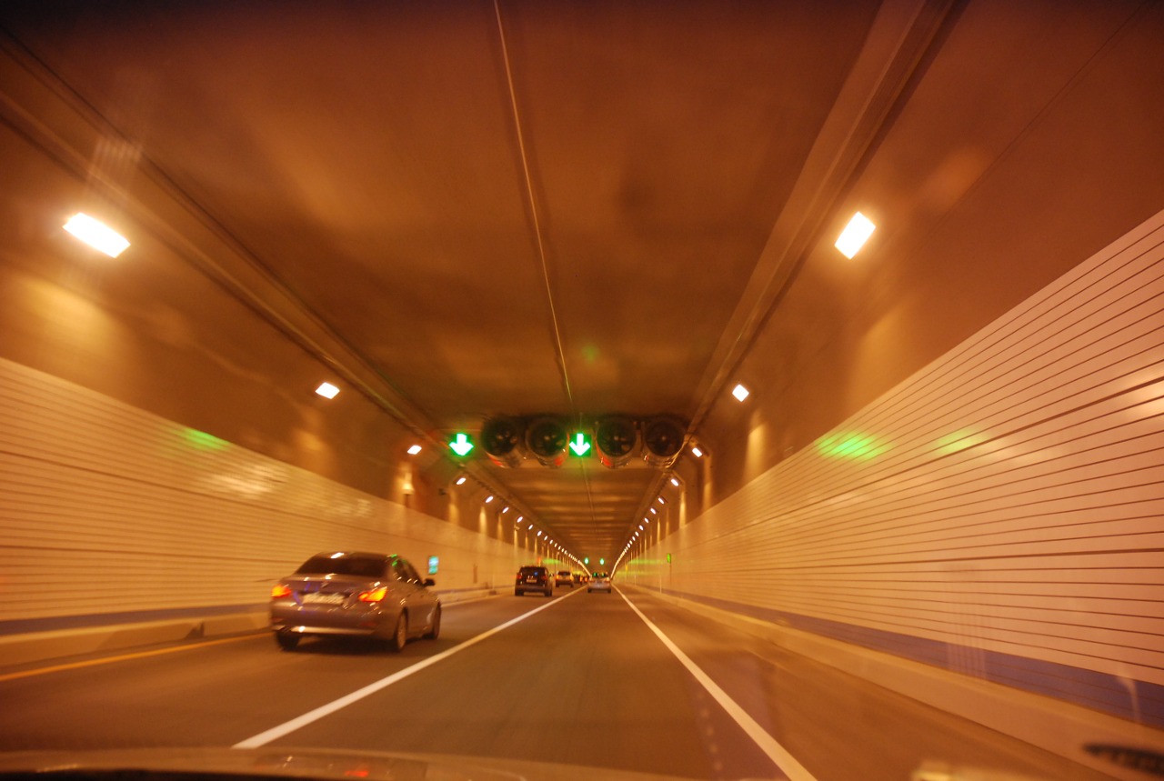 Goega Bridge Submarine tunnel